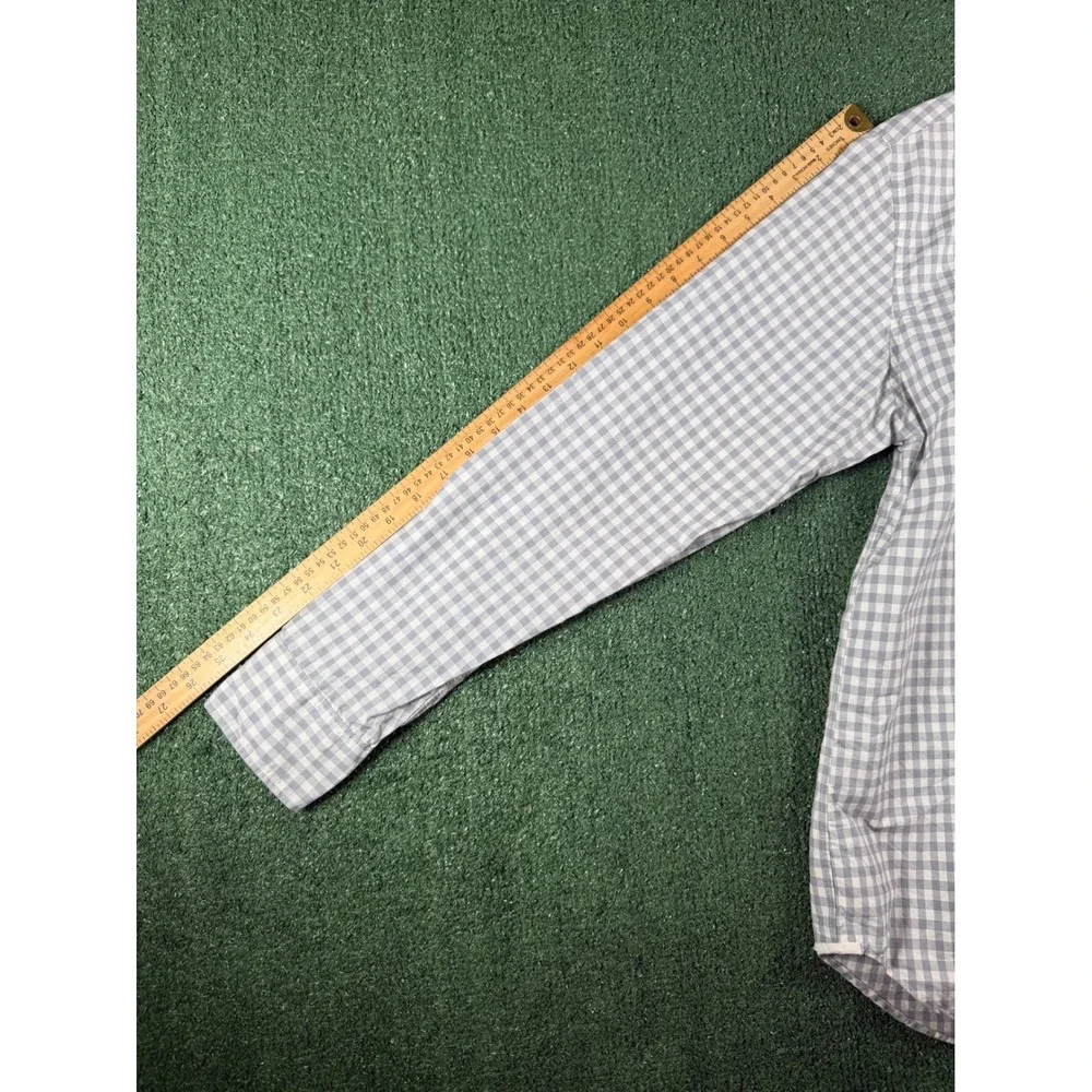 J. Crew Button Down Shirt Mens M Grey Good Classic Fit Gingham Cotton LS